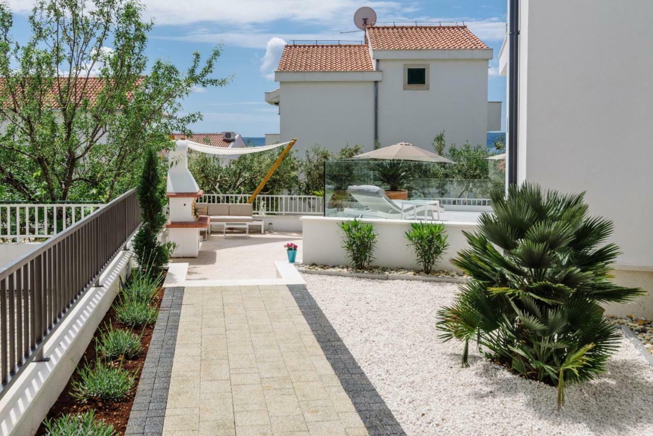 Apartments Villa Dalmatia Trogir Ngoại thất bức ảnh