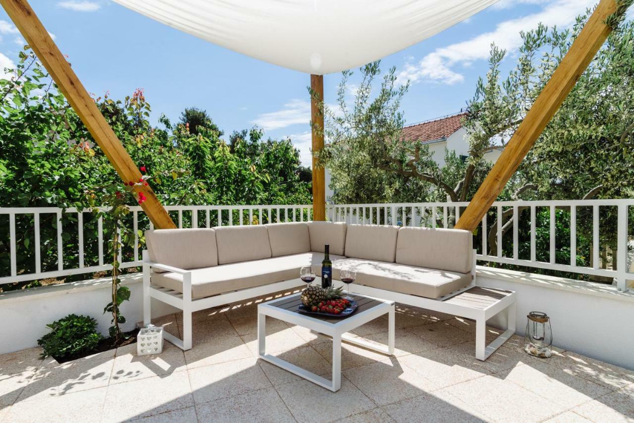 Apartments Villa Dalmatia Trogir Ngoại thất bức ảnh