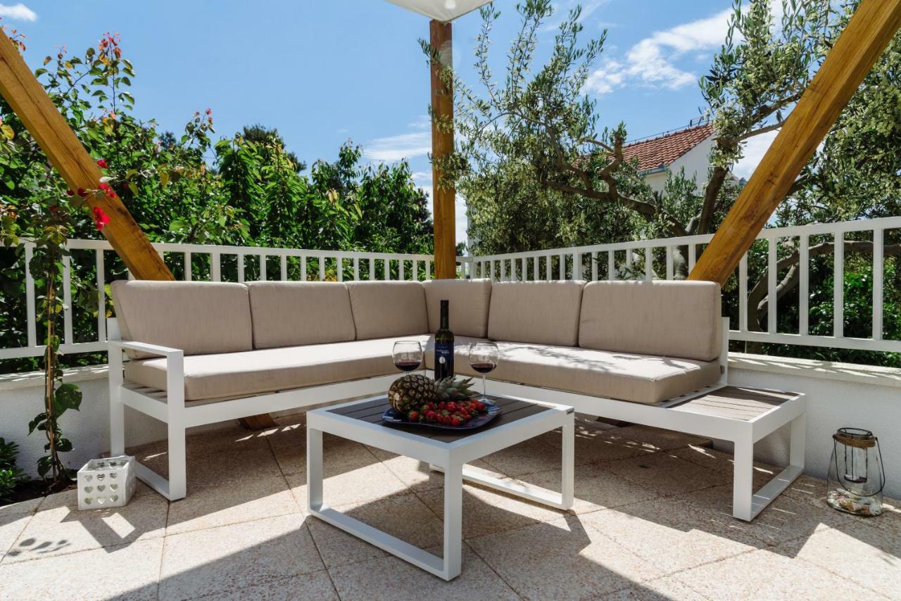 Apartments Villa Dalmatia Trogir Ngoại thất bức ảnh