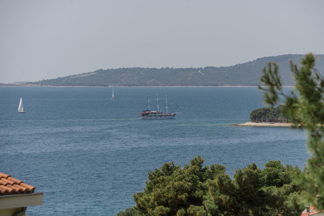 Apartments Villa Dalmatia Trogir Ngoại thất bức ảnh