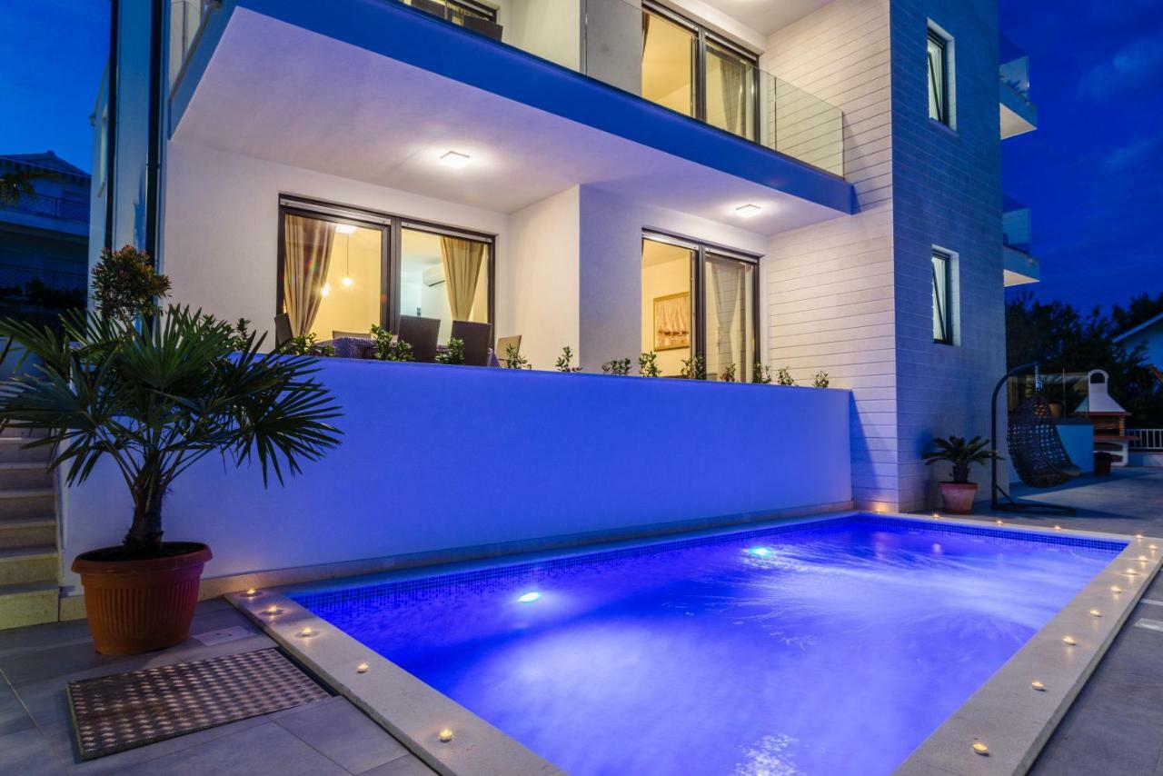 Apartments Villa Dalmatia Trogir Ngoại thất bức ảnh