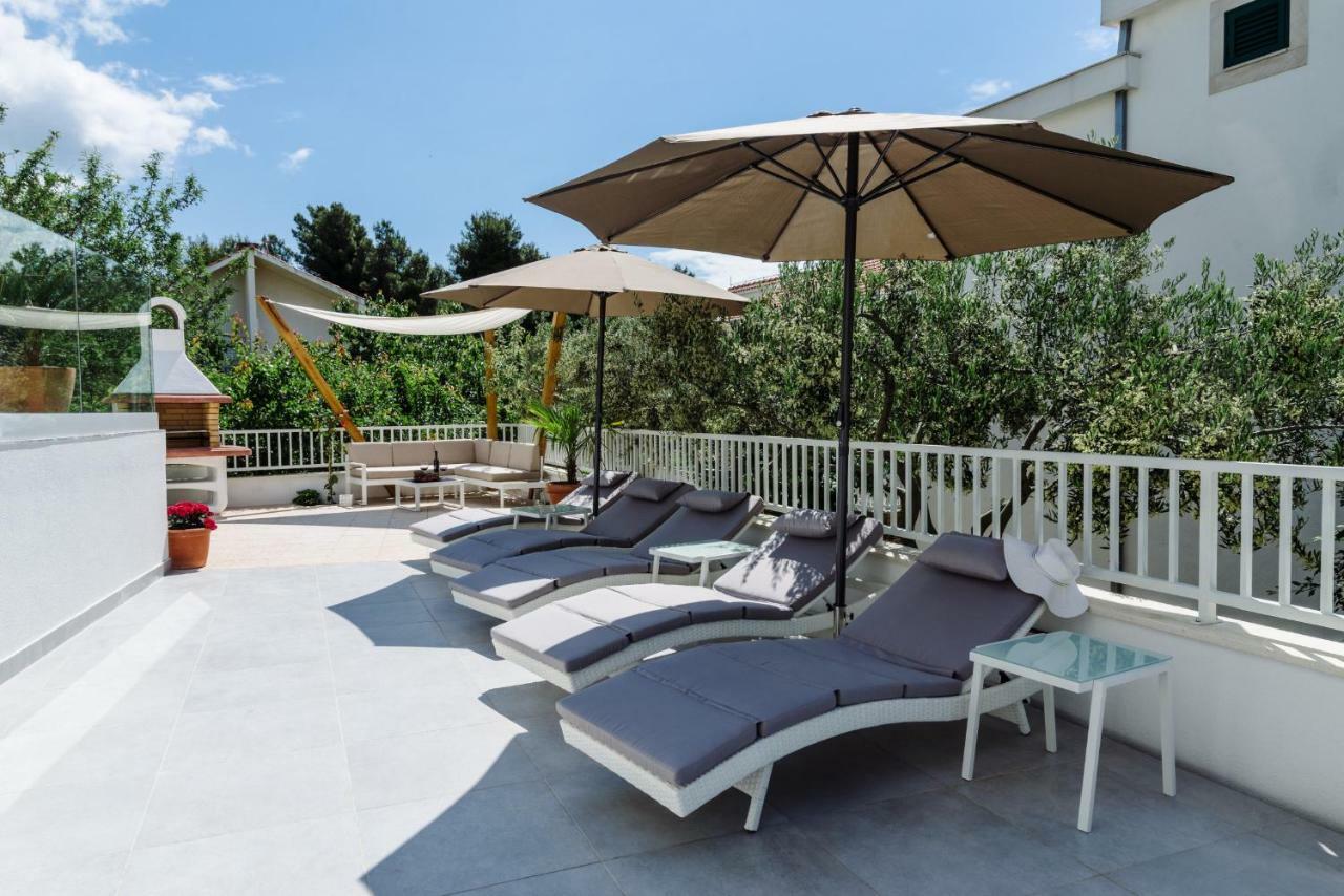 Apartments Villa Dalmatia Trogir Ngoại thất bức ảnh